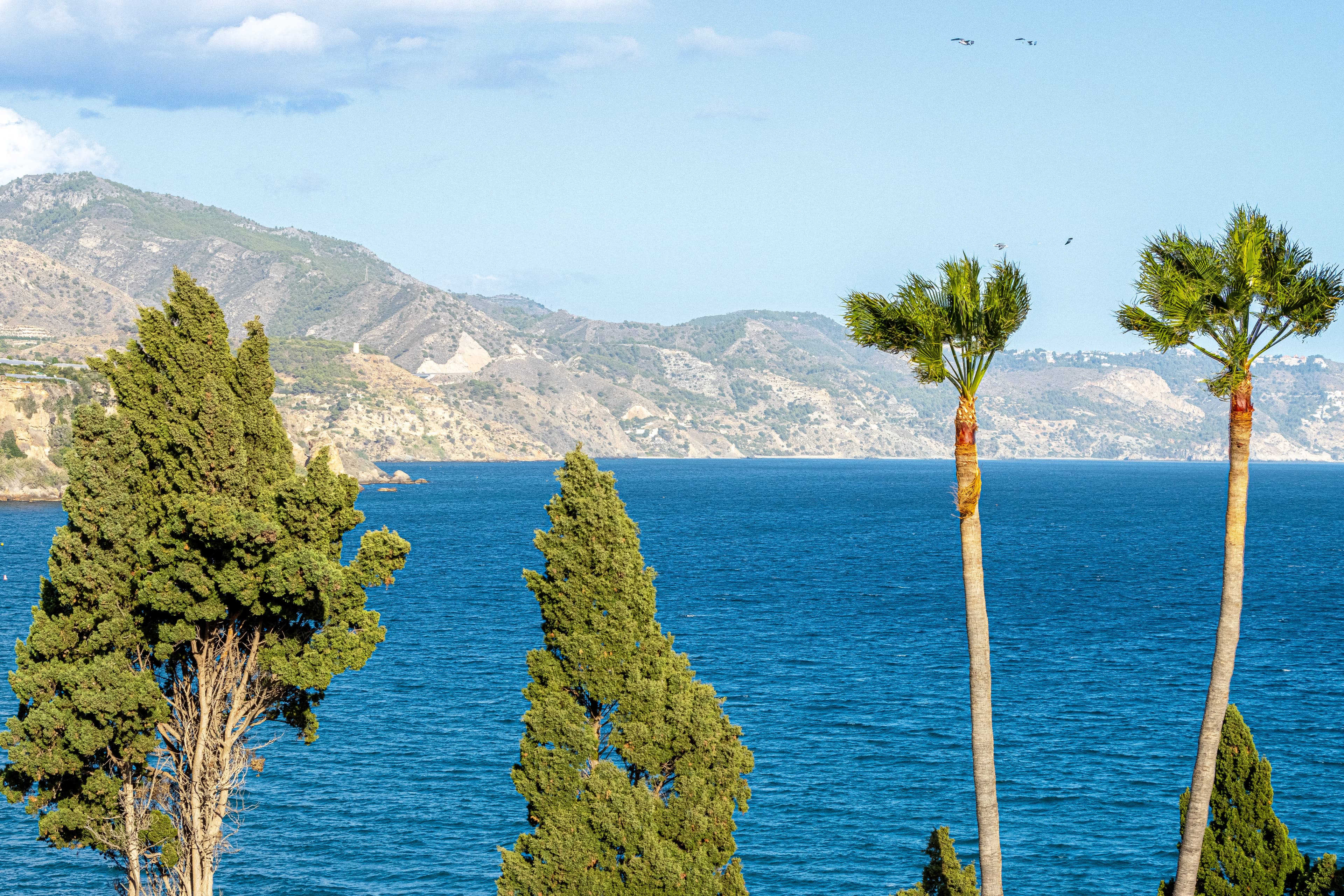 Seaview Apartment in the Centre of Nerja